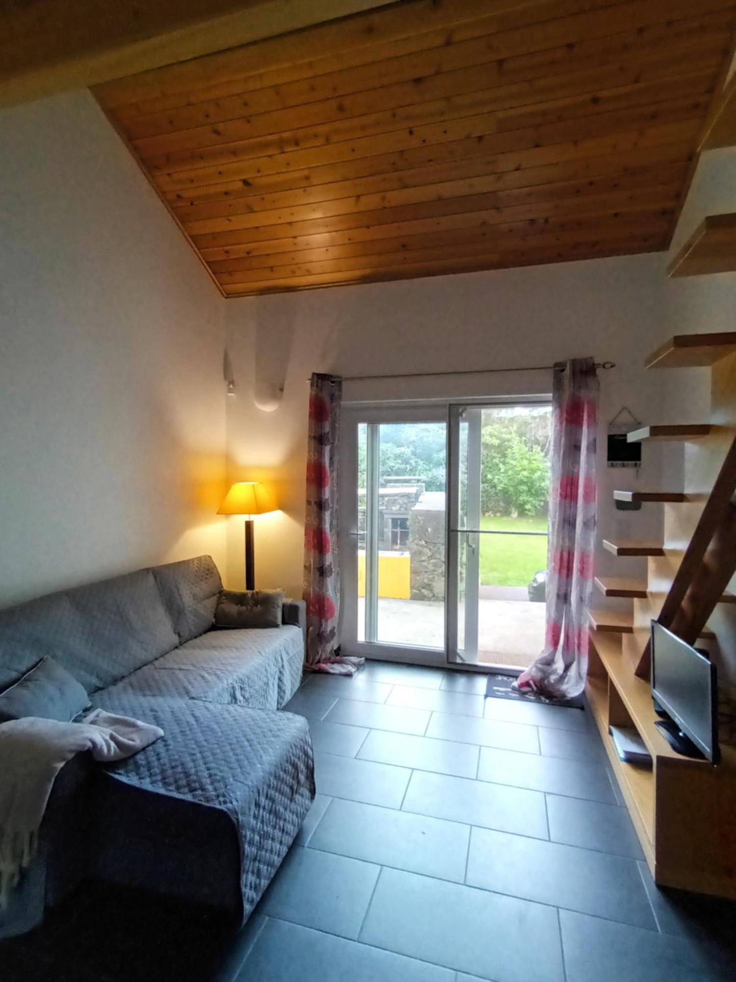 הוילה Praia da Vitória Casa Dos Biscoitos מראה חיצוני תמונה
